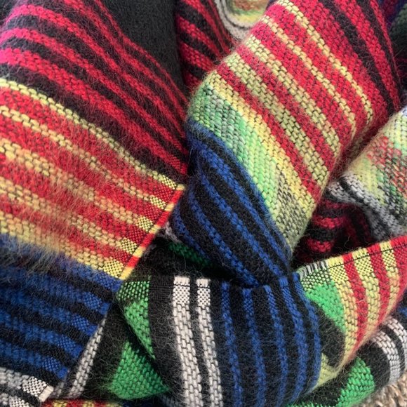 Ganado Print Large Soft Cozy Blanket Scarf - Picture 5 of 5